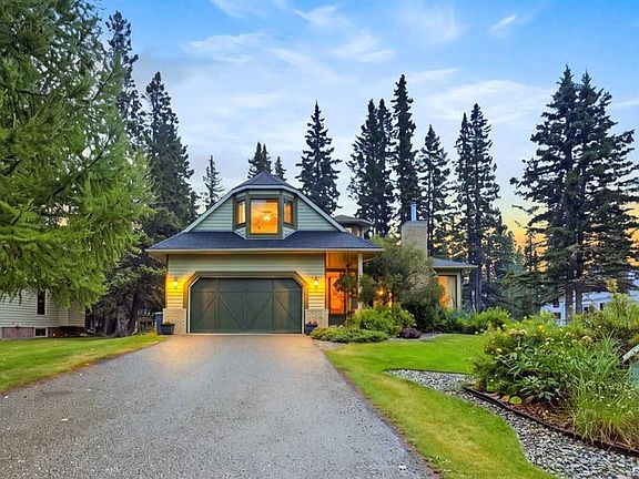 2nd image of 31 NW Manyhorses Dr