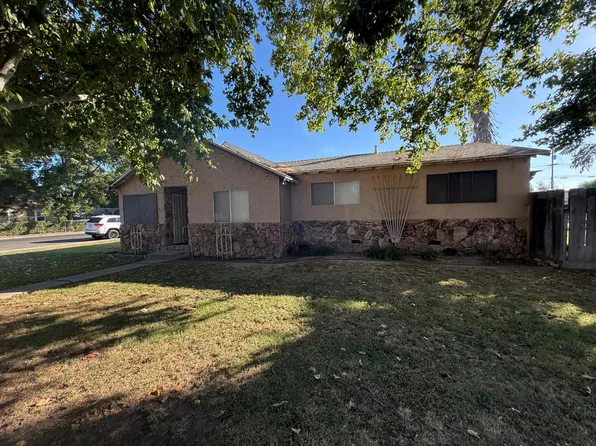 505 D St, Waterford, CA 95386