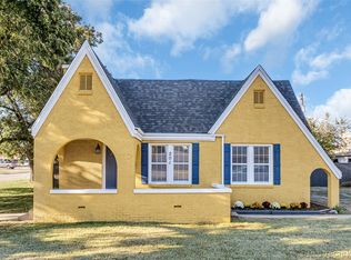 201 E Davis St, Davis, OK 73030