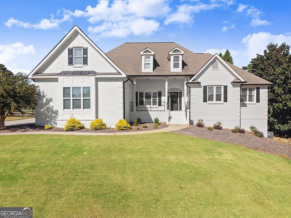 1st image of 410 Providence Club Dr