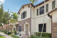 W 33rd Way-2106-003.jpg