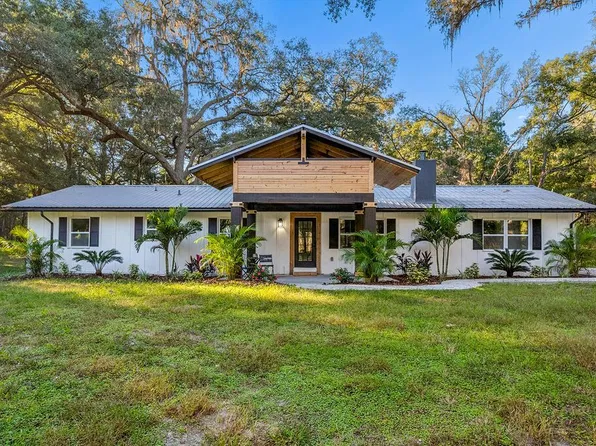 7519 SE 30th St, Newberry, FL 32669