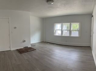 899 Branch Ave #1L, Providence, RI 02904