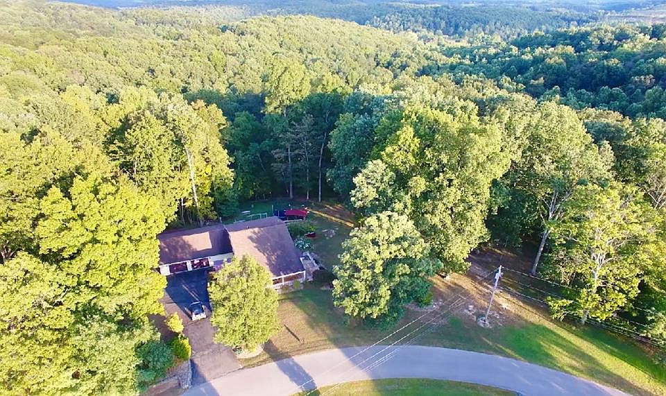 1st image of 640 Rases Mountain Dr