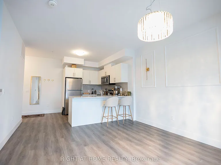 1000 Lackner Pl E #302 — Photo 15