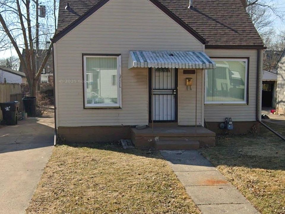 1st image of 19931 Moenart St