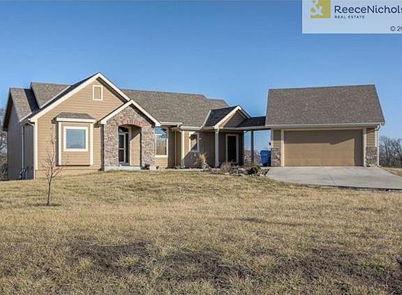 2nd image of 25162 Duncan Dr
