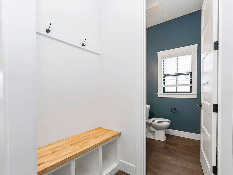 6642 N Asissi Ln — Photo 10