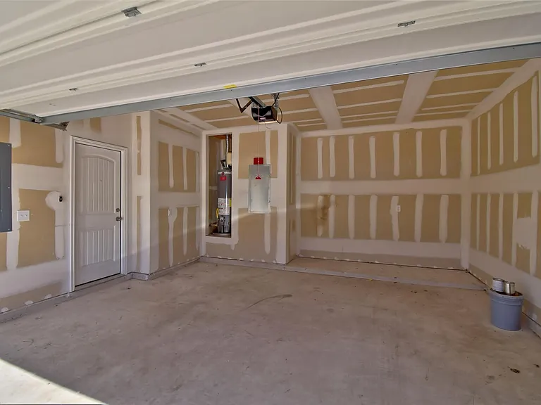 2880 Donnell Dr #1701 — Photo 26