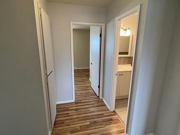 4th image of 9236 E Mansfield Ave