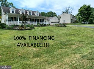 8757 Valley Dr, Waldorf, MD