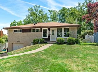 843 Maplewood Dr, Pittsburgh, PA 15234