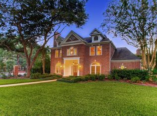 30 E Shady Ln, Houston, TX 77063
