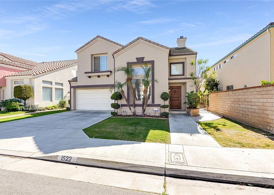 2nd image of 1522 Bergman Ct