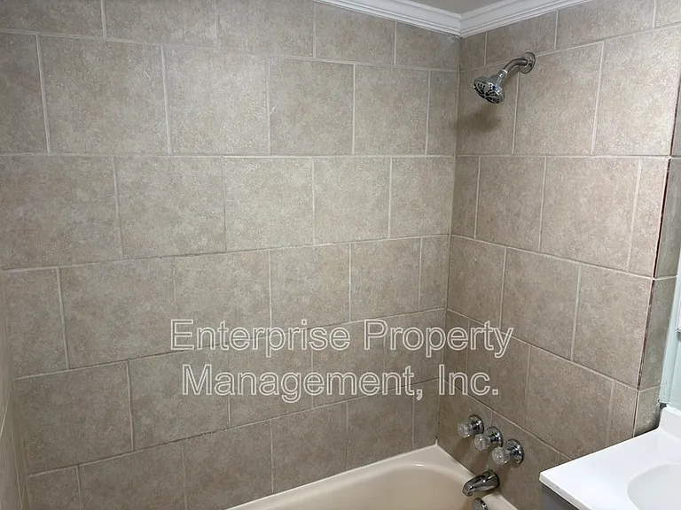 3624 Marion Ave — Photo 15