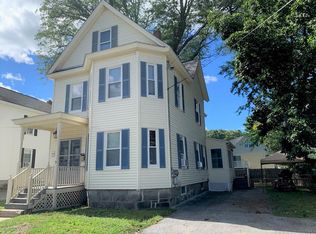 34 Sycamore St, Lowell, MA 01852