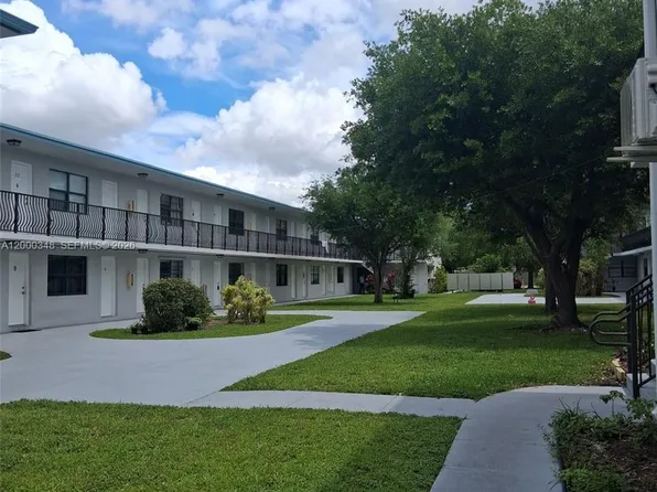 4444 SW 67th Ave, Miami, FL