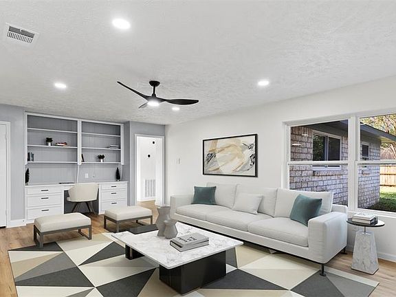 3rd image of 3231 Three Pines Drive
