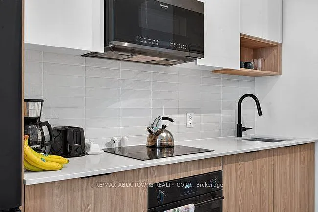 5 Defries St #1120 — Photo 16