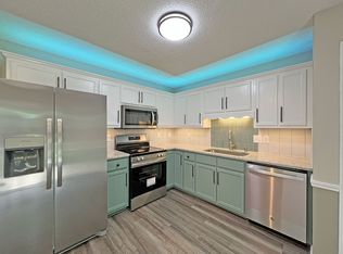 1100 22nd St NE APT 502, Hickory, NC 28601