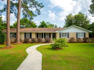 77 Main St, Morven, GA 31638