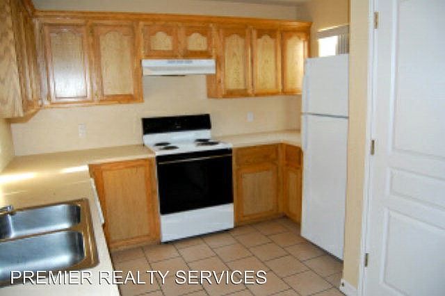 2nd image of 1905 Maria Isabel Dr APT C
