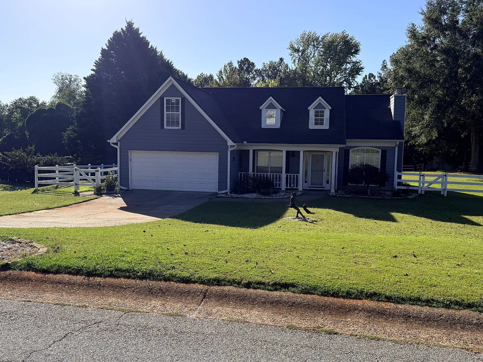 4 bed, 1807 sqft, $2,400 — Photo 3