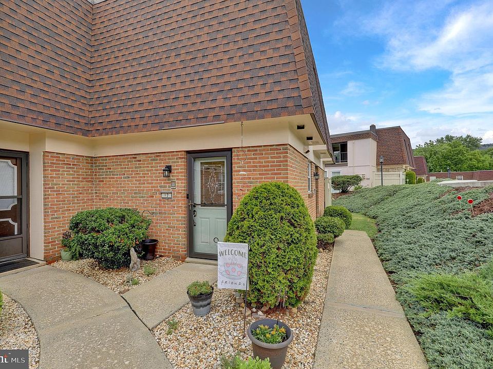 1st image of 7 Alpine Ct