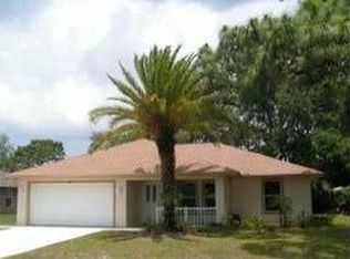 1350 Le Pera Rd, Englewood, FL 34223