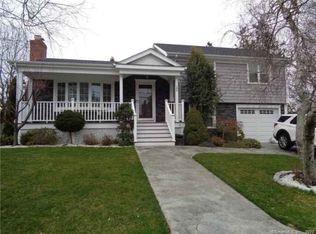 180 Fairfax Dr, Stratford, CT 06614