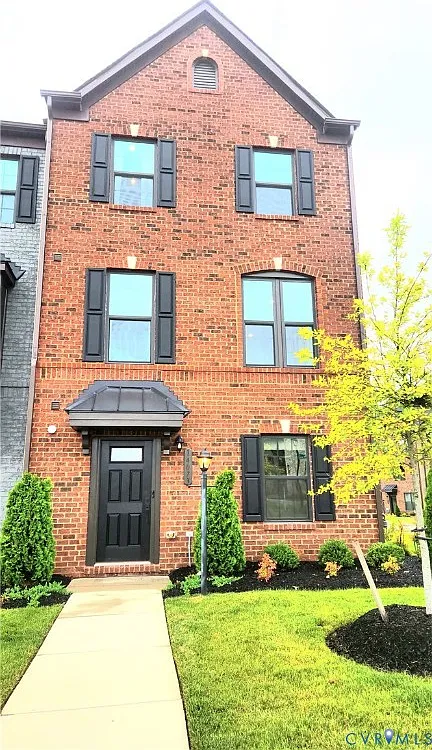 3 bed, 4.0 bath, 1760 sqft, $2,750 — Photo 1