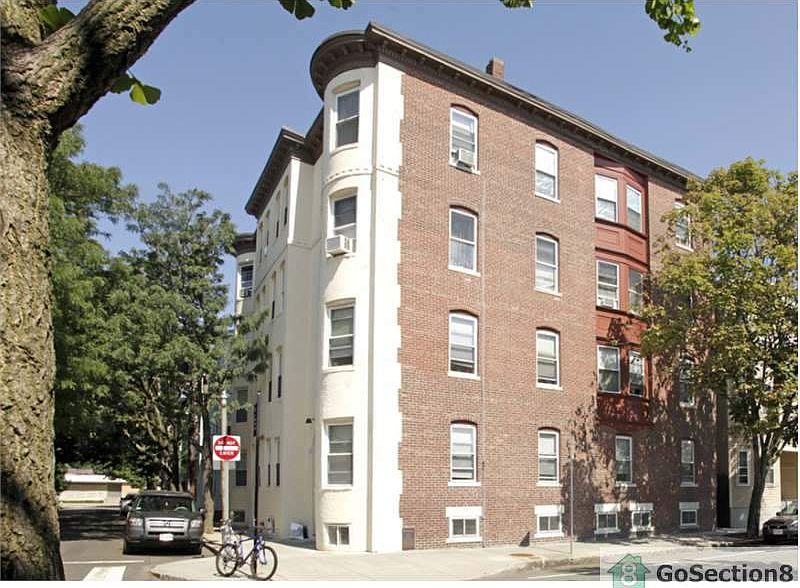 2nd image of 1 Marcella St #4