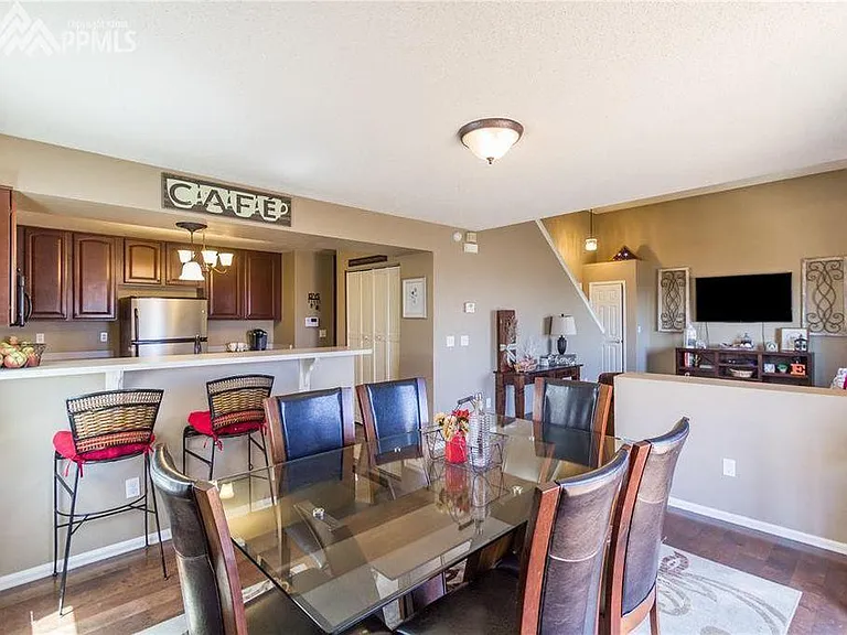 5095 Prairie Grass Ln — Photo 8