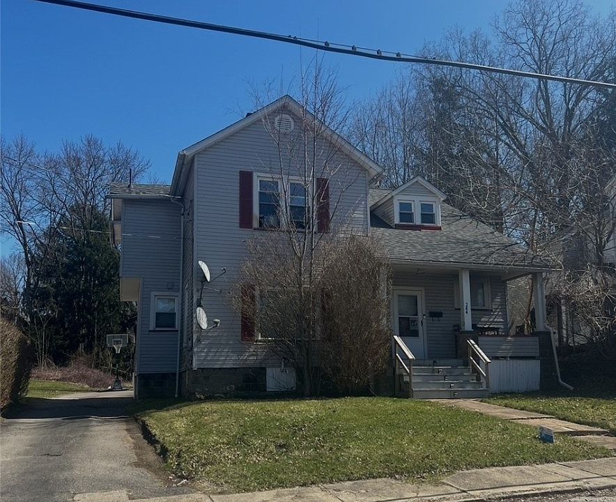 2nd image of 244 N Oakland Ave