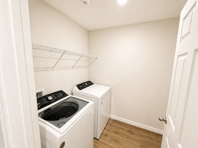 1305 Current Pl — Photo 37