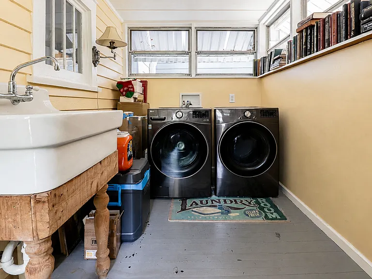 2203 Woodrow St — Photo 19