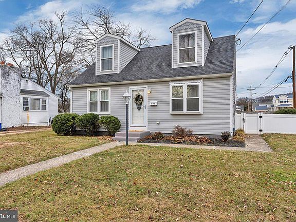 4th image of this home