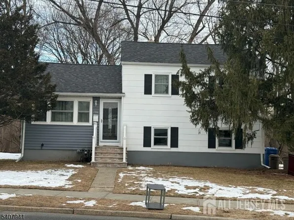 706 Cedarbrook Ave, South Plainfield, NJ 07080