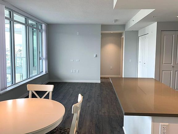 5th image of 2388 Madison Ave #2707