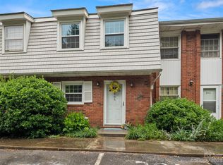 305 Southway Garden Rd, Arden, NC 28704