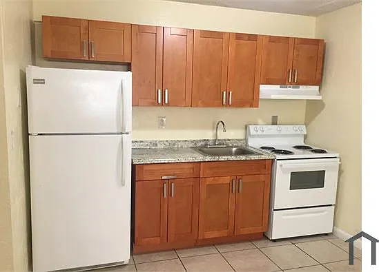 1 bed, 525 sqft, $1,890 — Photo 3