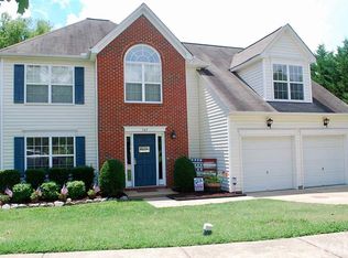 549 Texanna Way, Holly Springs, NC 27540
