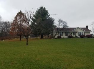 1045 County Road 1300 N, Lerna, IL 62440