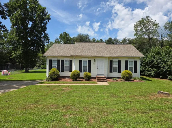 3699 Lee Moore Rd, Maiden, NC 28650