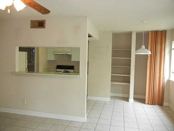 4th image of 5642 Birchmont Dr APT C