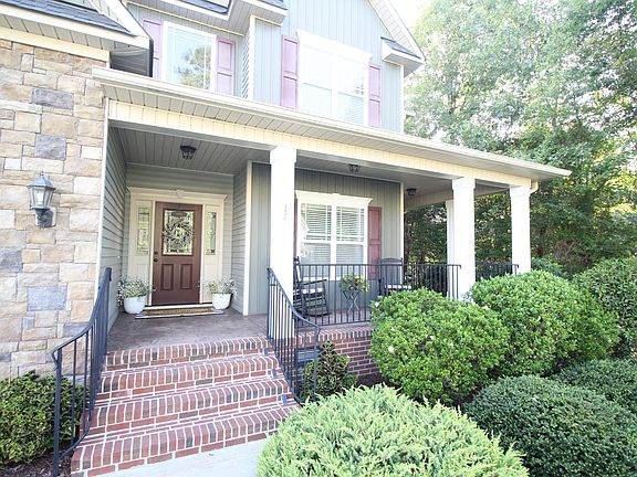 3rd image of 17 High Ridge Ct