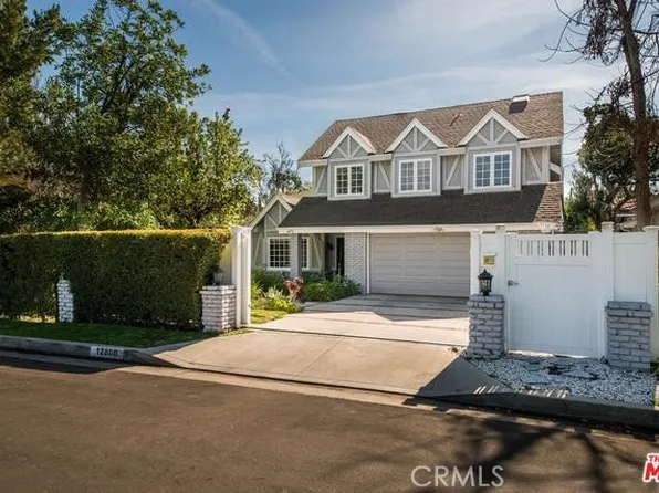 12800 Sarah St, Studio City, CA 91604