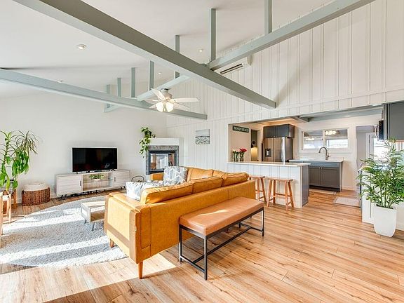 4th image of 328 Ocean Avenue