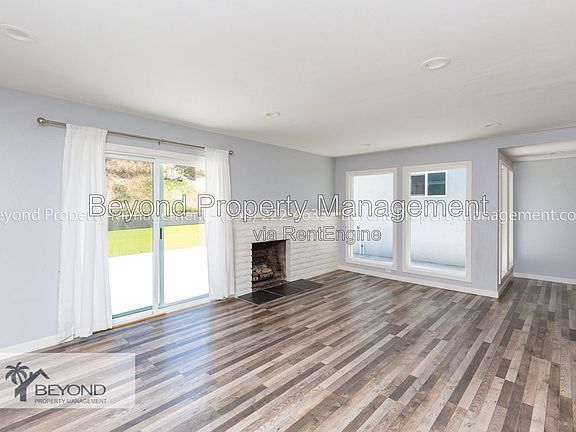 3rd image of 5313 Vickie Dr