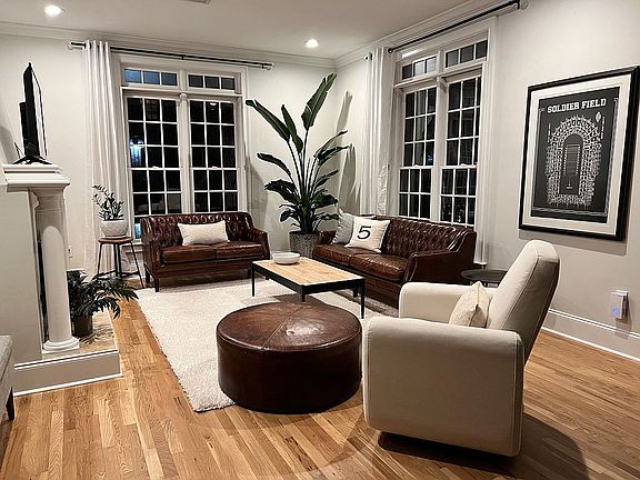 Open Concept LR, DR, Kitchen